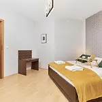Krawiecka By Renters * ורוצלב