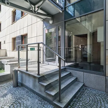 Krawiecka By Renters Wrocław