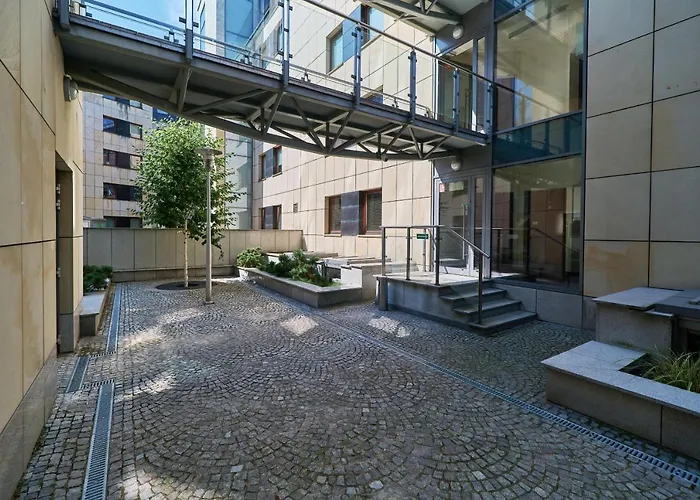 Krawiecka By Renters Apartman *