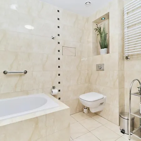 アパート Krawiecka By Renters *