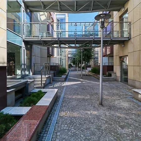 アパート Krawiecka By Renters ヴロツワフ