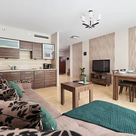 Apartment Krawiecka By Renters *