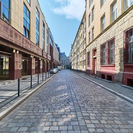 Apartment Krawiecka By Renters
