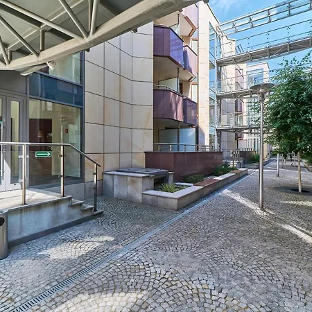 Krawiecka By Renters Apartment Wroclaw